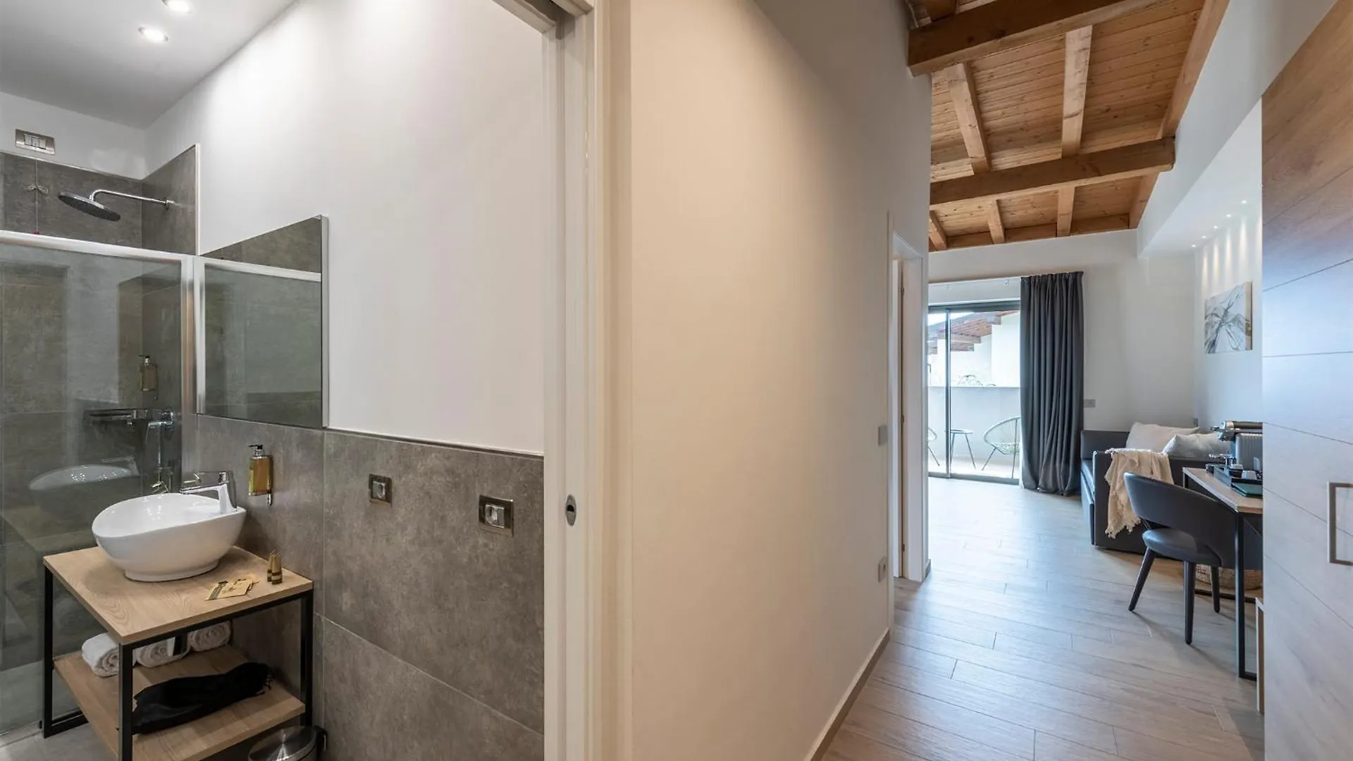 Aparthotel Evo Suites Apartments Limone sul Garda