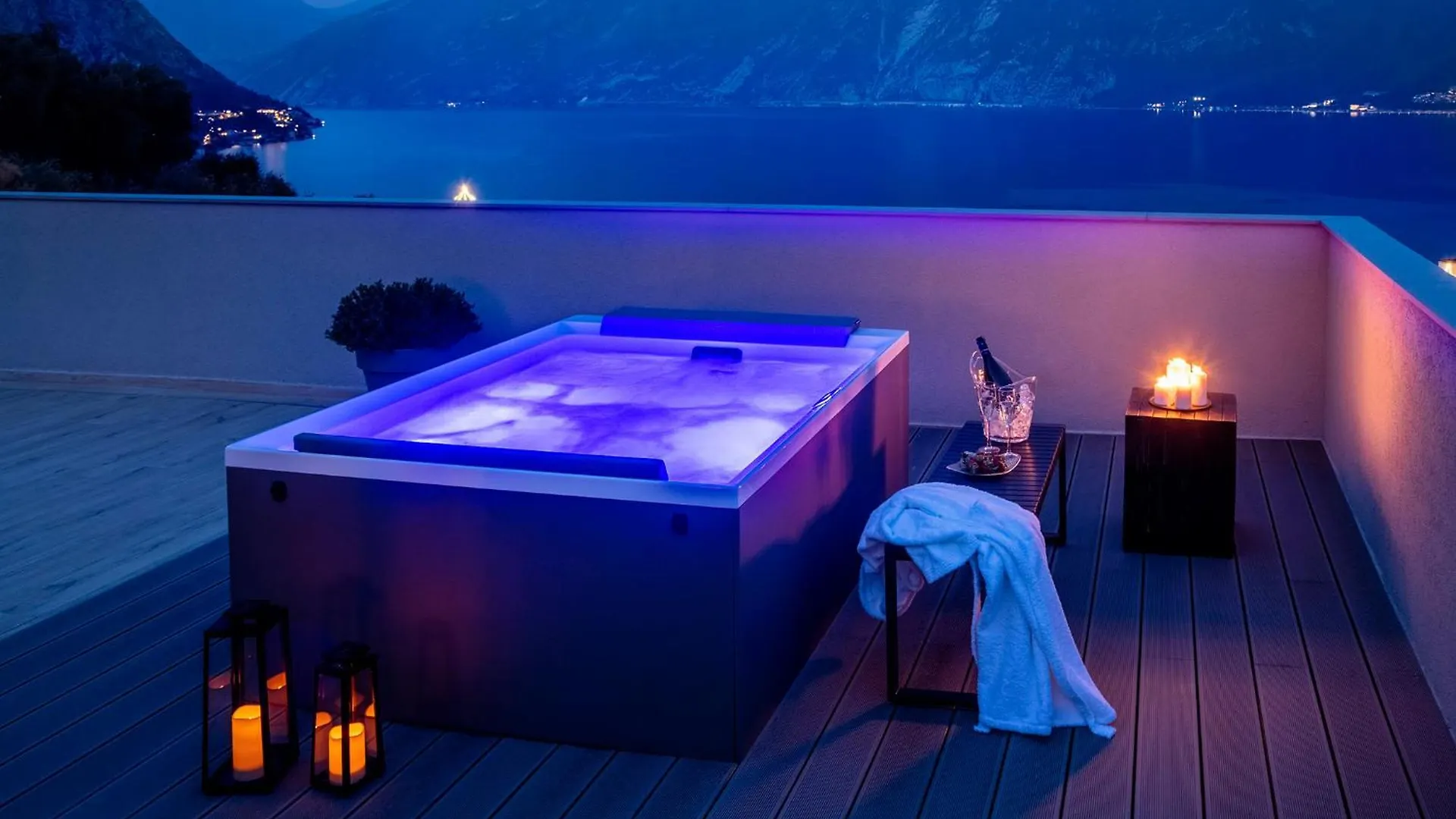 Evo Suites Apartments Limone sul Garda 4*,